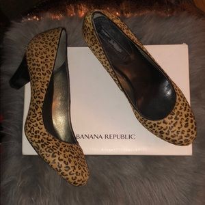 Low heel Leopard Banana Republic heels